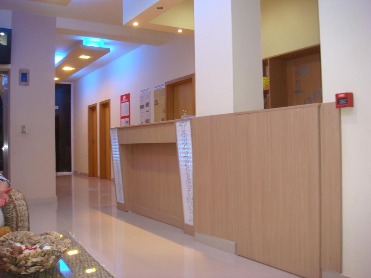 Тропикана Hotel Primorsko Buitenkant foto
