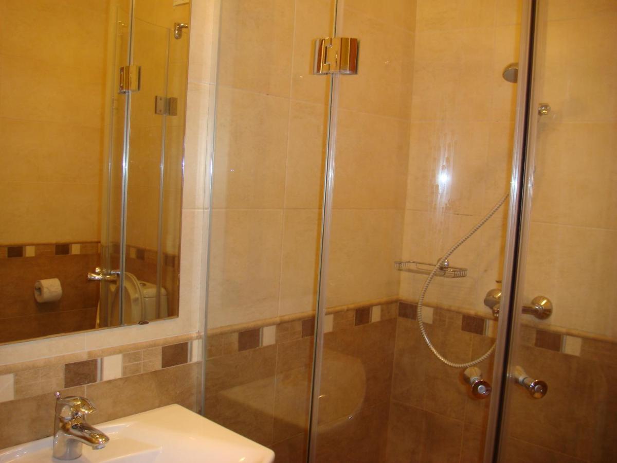 Тропикана Hotel Primorsko Buitenkant foto